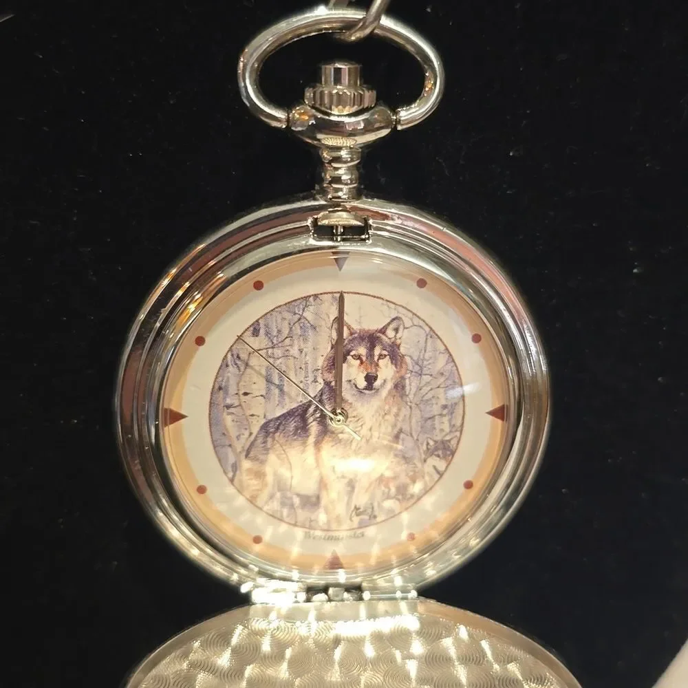 Westminster Collector'sElegant Silver Wolf Pocket Watch!